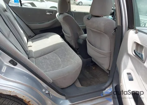 2001 Honda Accord 2.3 Ex z USA, uszkodzony, nr VIN 1HGCG56651A052433